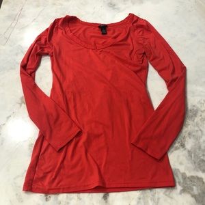 Soft and stretchy long sleeve